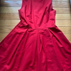 Gap Women’s Red Pleated Dress! With POCKETS!